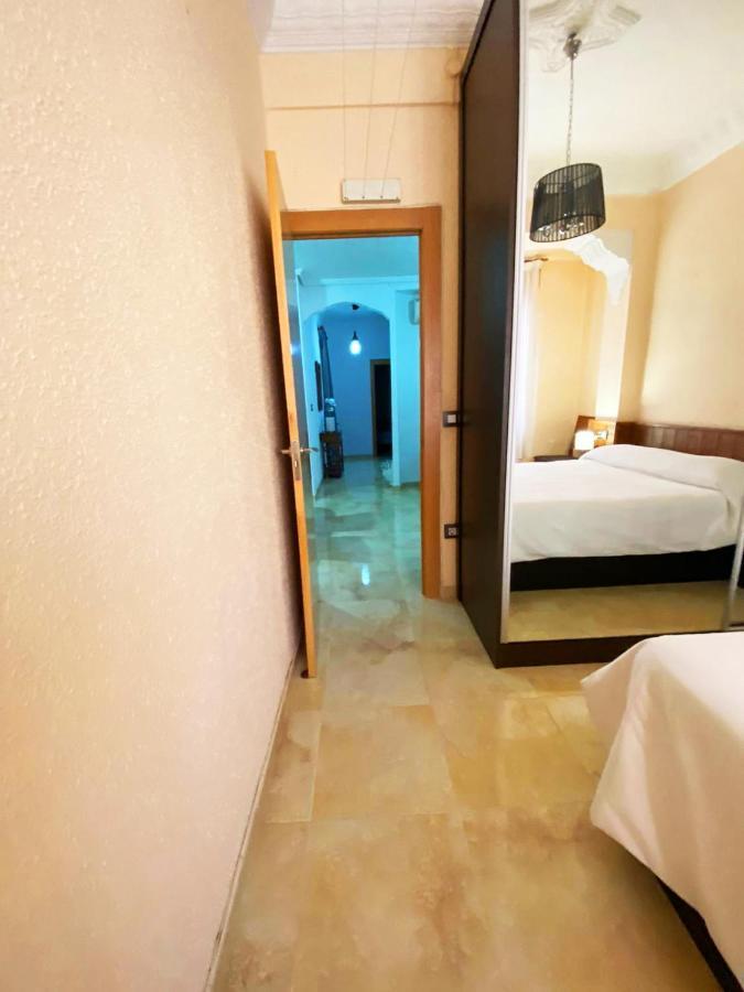 Valencia Cerca Al Puerto Shared Apartment エクステリア 写真